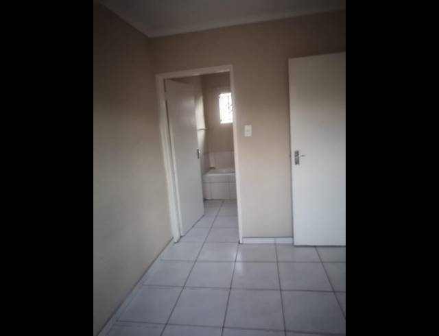 2 BEDROOM HOUSE FOR SALE IN ELANDSPOORT